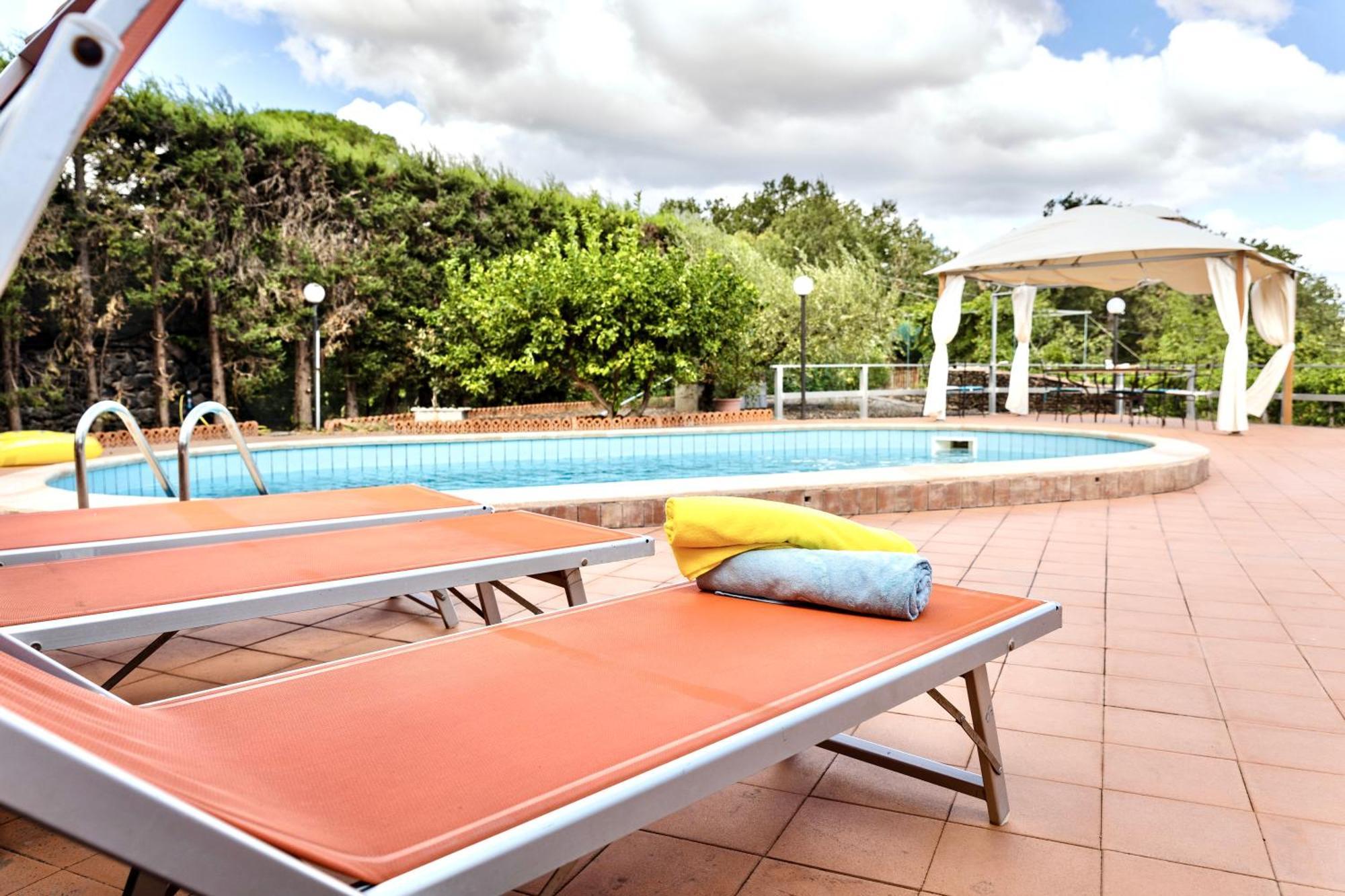 Villa Melany Casa Vacanza Piedimonte Etneo Esterno foto