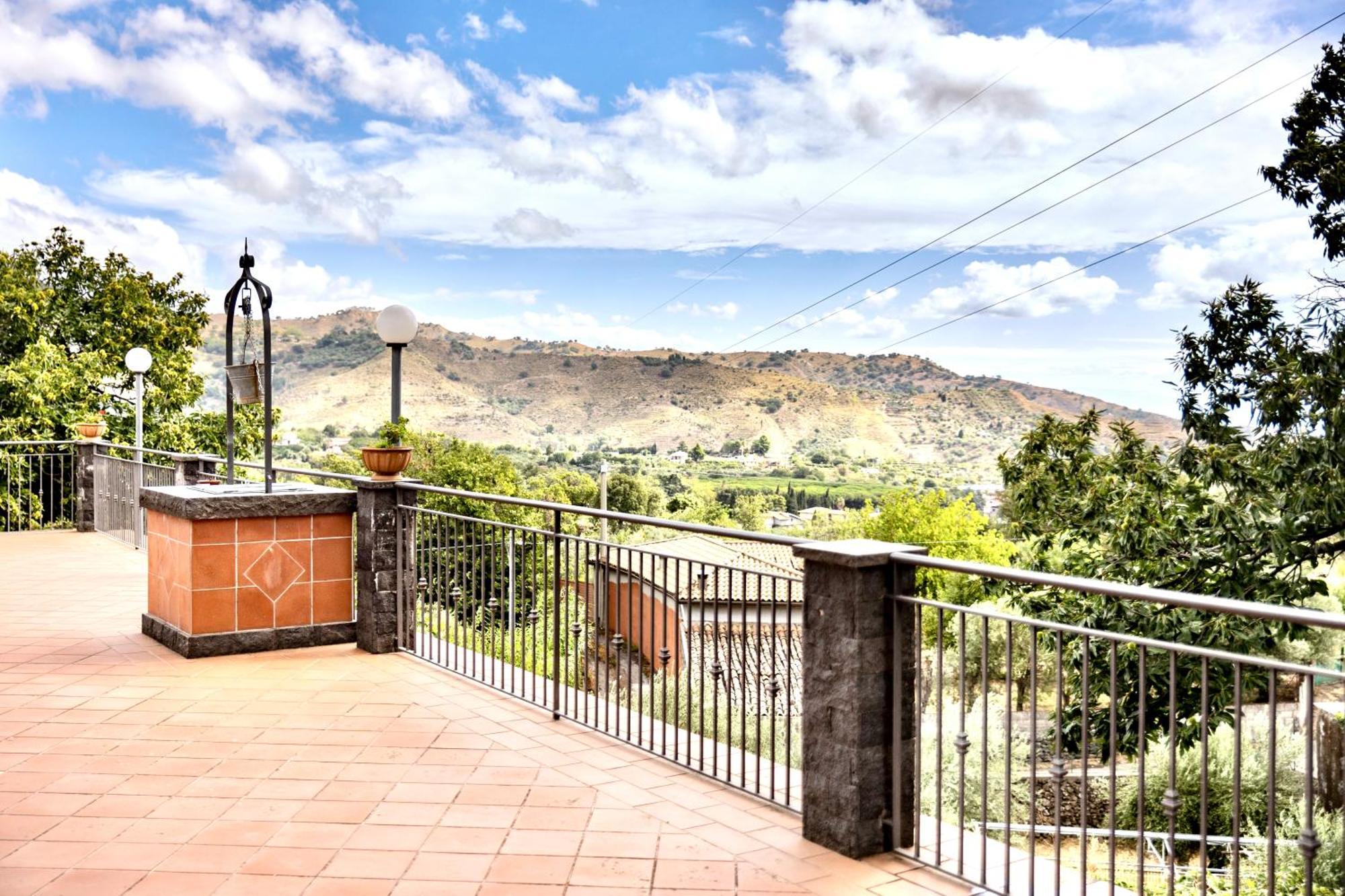 Villa Melany Casa Vacanza Piedimonte Etneo Esterno foto