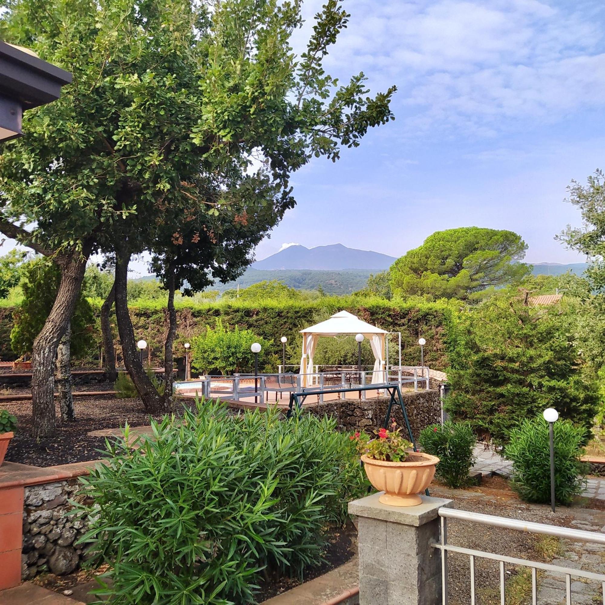Villa Melany Casa Vacanza Piedimonte Etneo Esterno foto